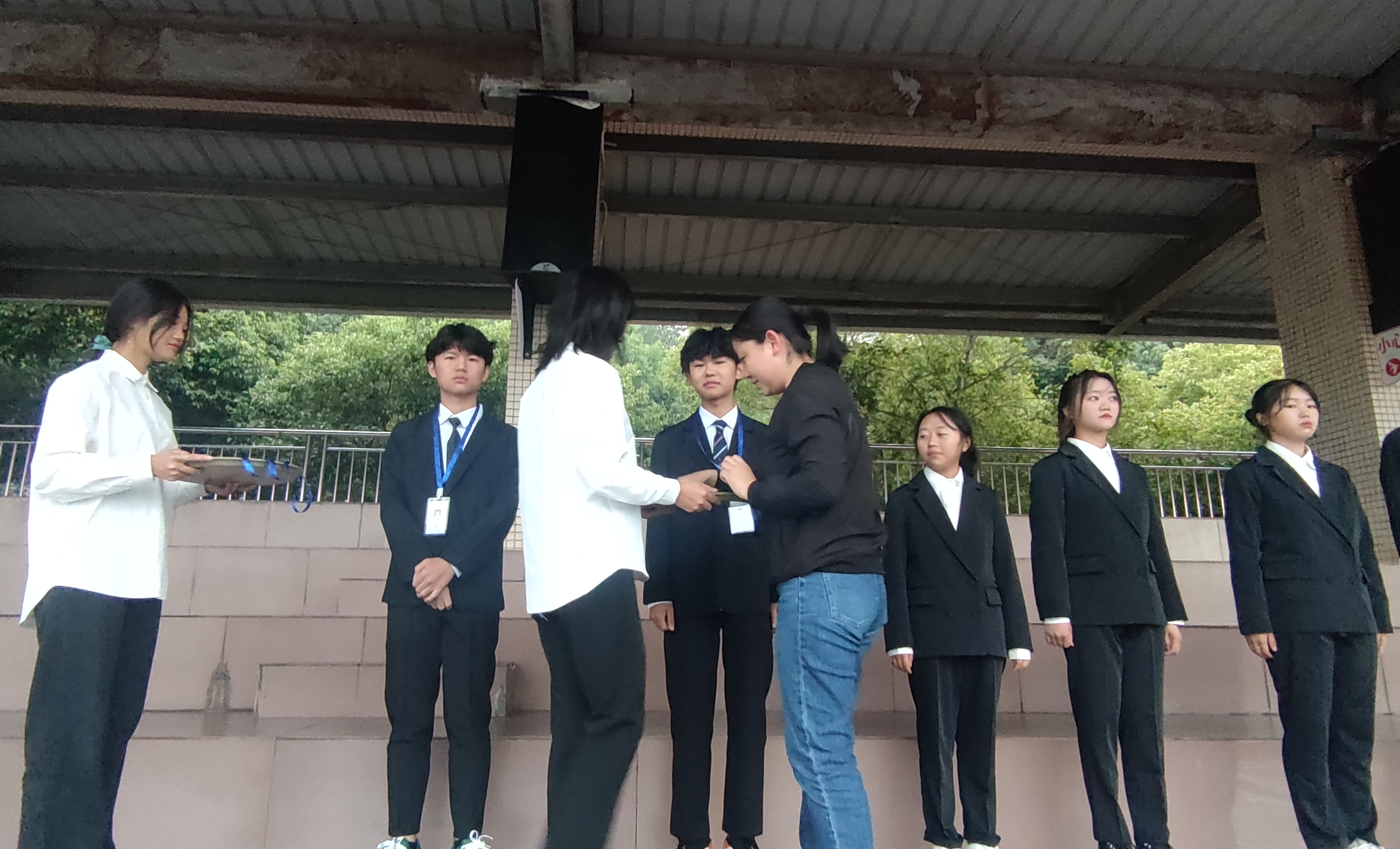 图片4.png 图片4.png